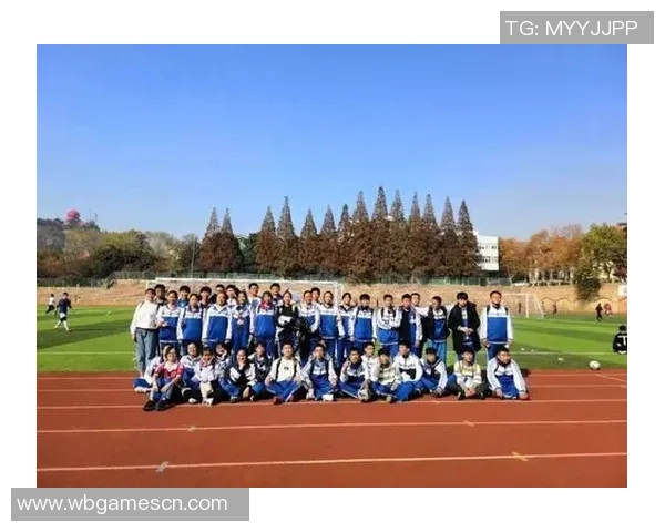 武汉足球队在全国耐力排行榜中荣登第三名展现出强大实力与拼搏精神