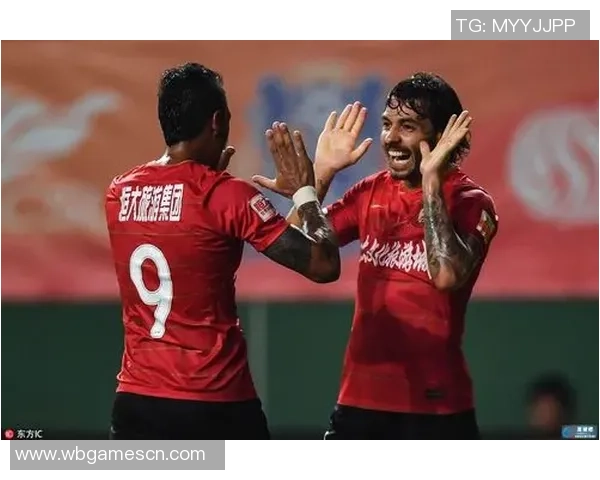 广州足球明星豪掷千金出售别墅引发球迷热议与市场关注