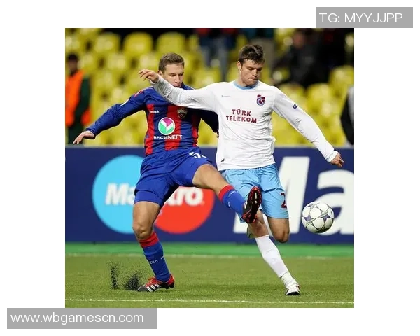 摄影师镜头下的足球明星瞬间展现运动之美与激情的完美结合