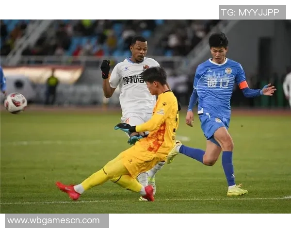 足球明星巅峰时刻高清照片展现他们的荣耀与激情瞬间